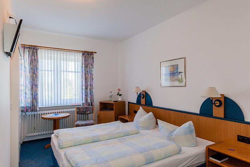 Hotel Kiek ut Pellworm Zimmer foto